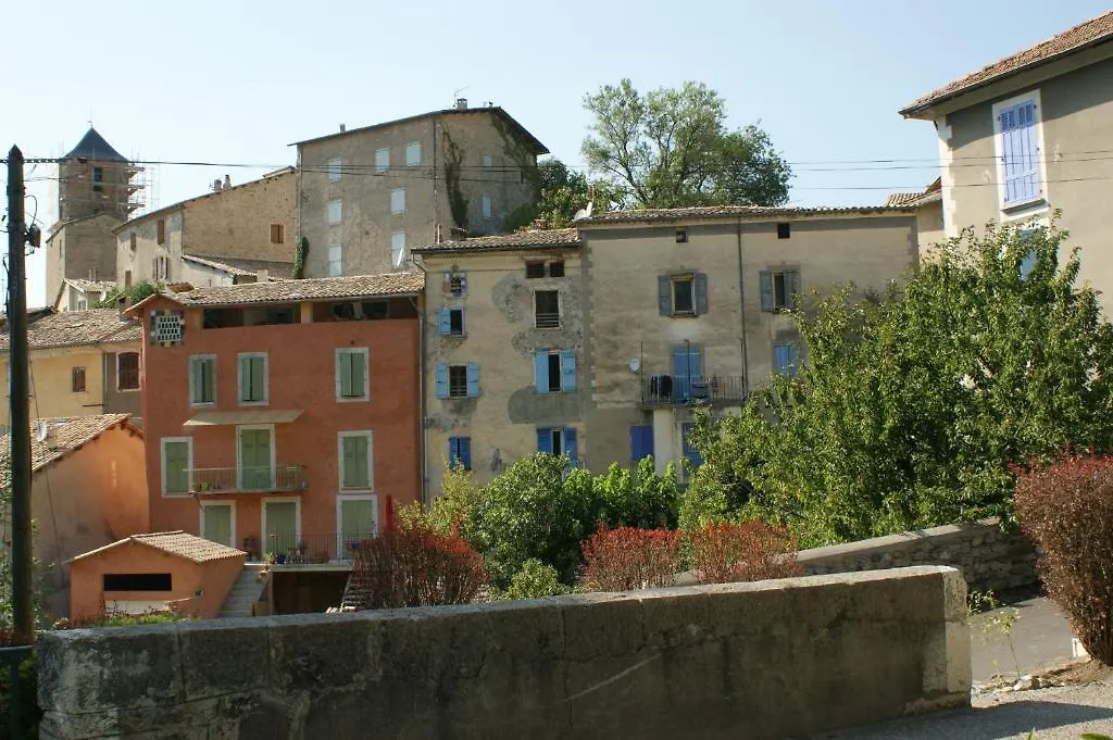 Hotel Moulin De La Roque Althen-des-Paluds