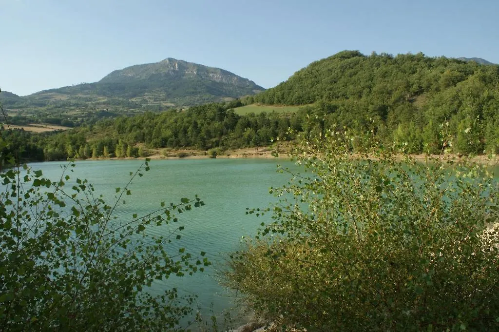***  Hotel Moulin De La Roque Althen-des-Paluds Francia
