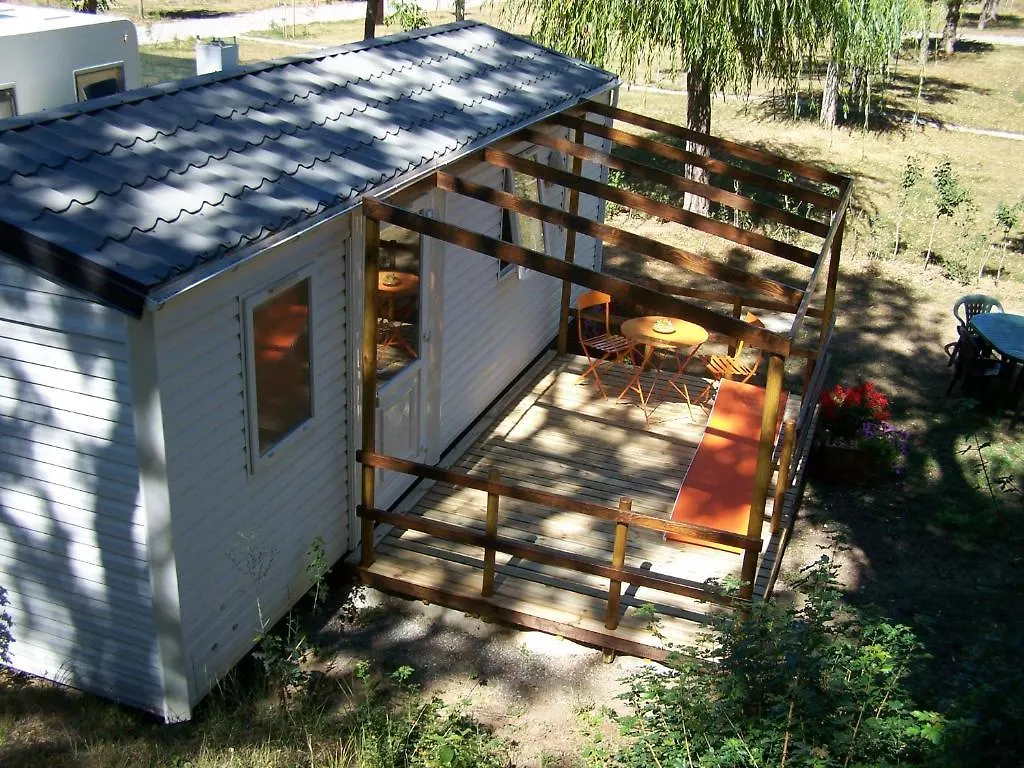 Hotel Moulin De La Roque Althen-des-Paluds